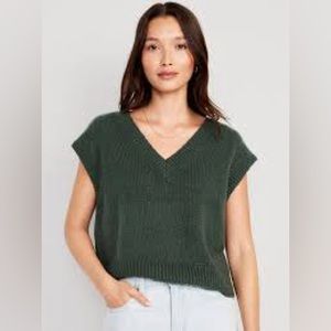 OLD NAVY SWEATER VEST
